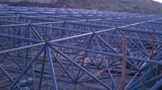 海淀概述网架加工中对钢材的质量的过细恳求